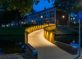 Licht architectuur door Haasnoot Bruggen